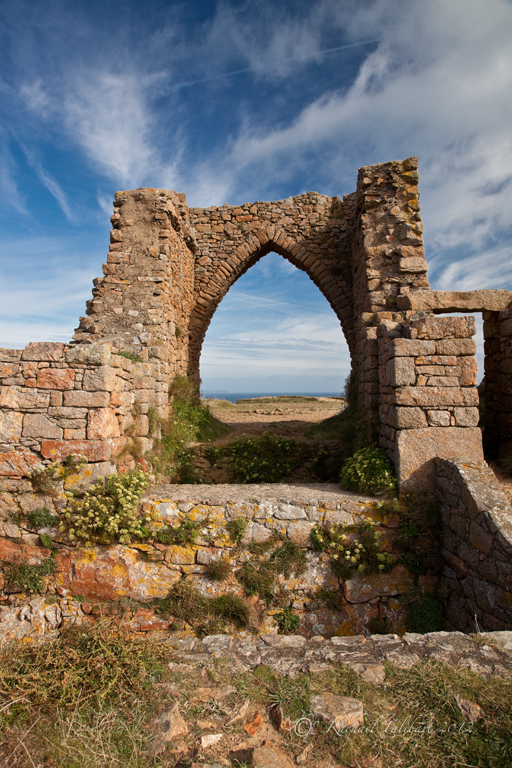 Ruined arch of Grosnez Castle